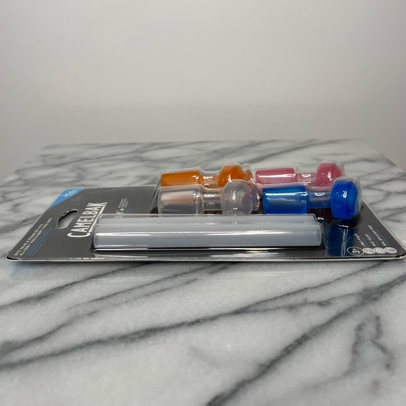 Camelbak Kids Bite Valve and Straw Set - Picture 6 of 8